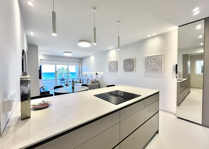 Atalanta * Ларнака